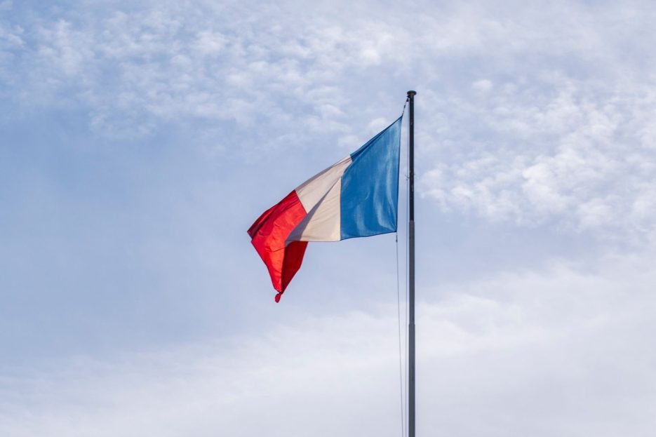 French government aims for €3bn in savings by September to reduce public spending